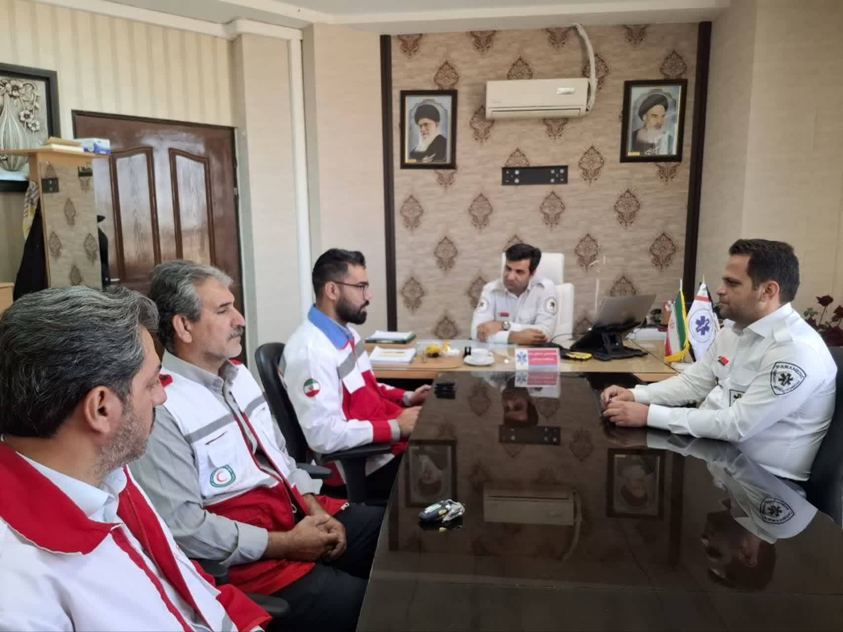 تبریک روز ملی اورژانس به کارکنان اورژانس پیش‌بیمارستانی گناباد